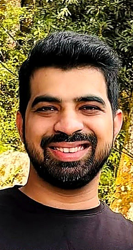 Mr. Shrey Kalia, Director, Triveni Health Cure Private Limited